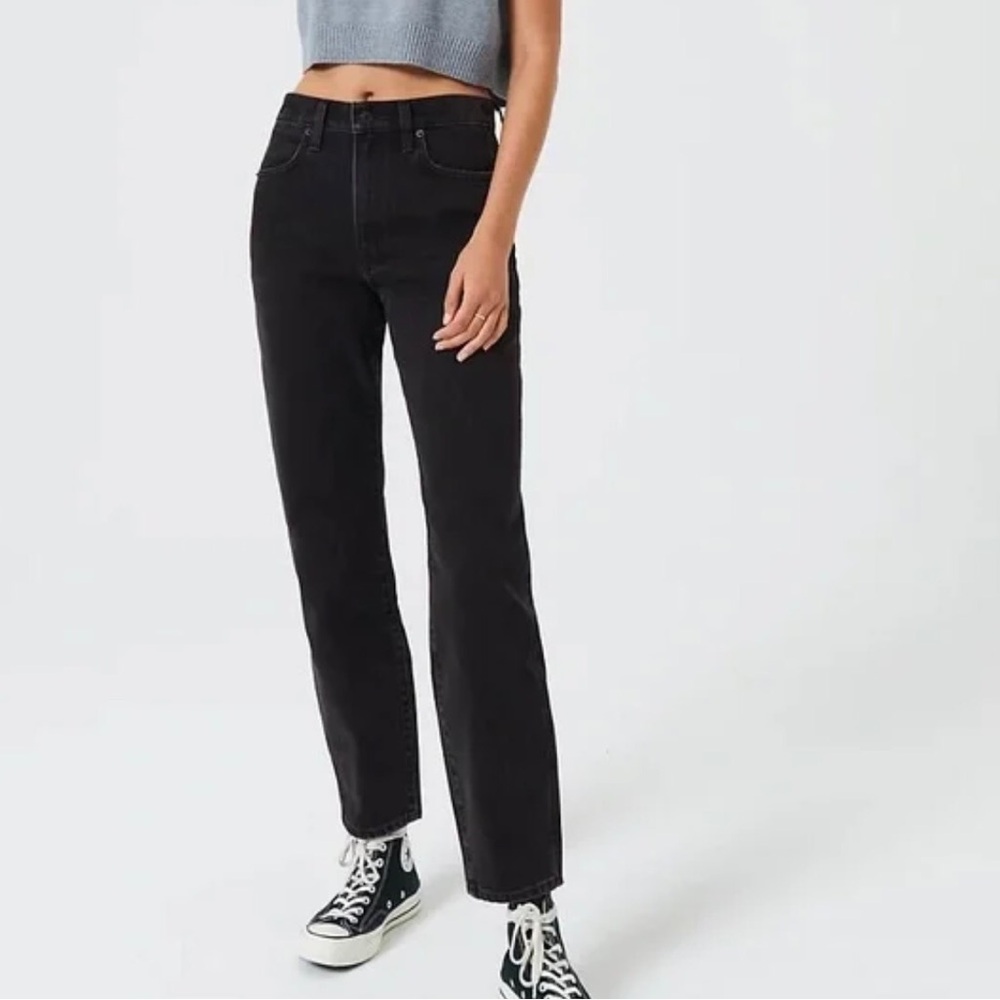 Aritzia Sunday Best Mom Jeans